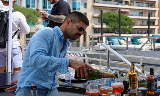 VIP Harbour Club Yacht 50 m